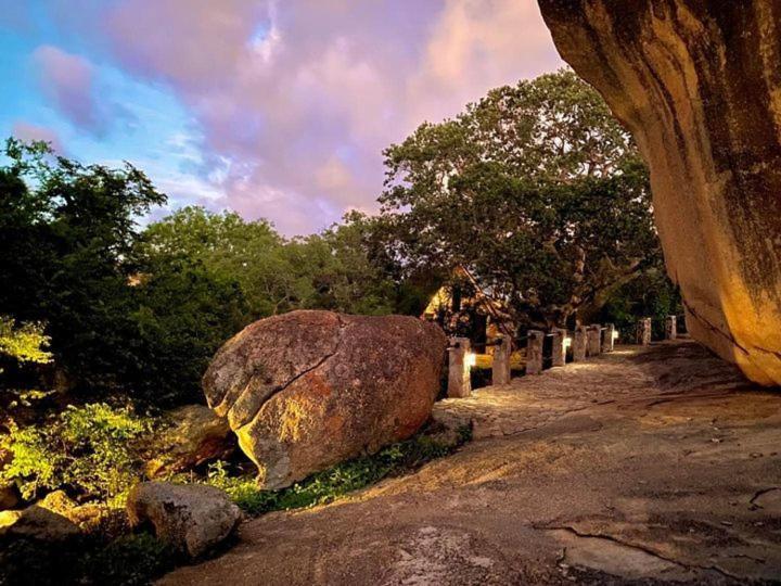 Big Cave Camp Villa Matopos Exterior foto